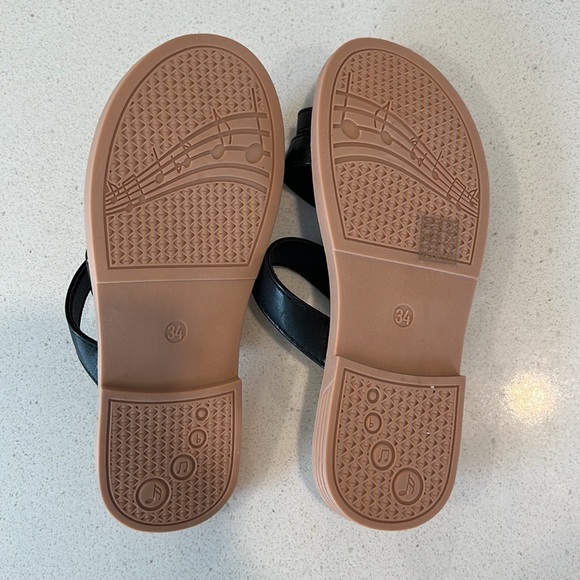 SheIn Girls Sandals - EUR 34 - Picture 2 of 3